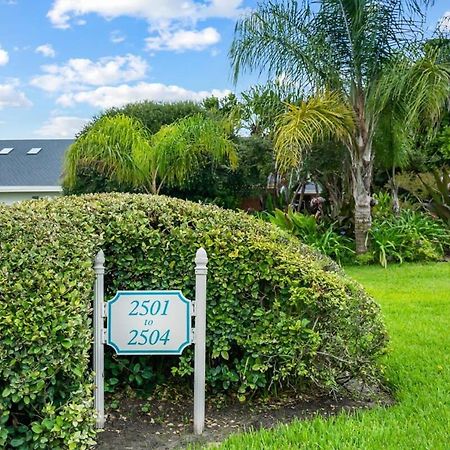 The Salty Saint Townhouse By The Beach Saint Augustine Exterior foto